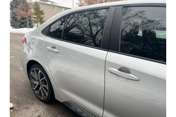 $19999 : 2021 Corolla SE image 7