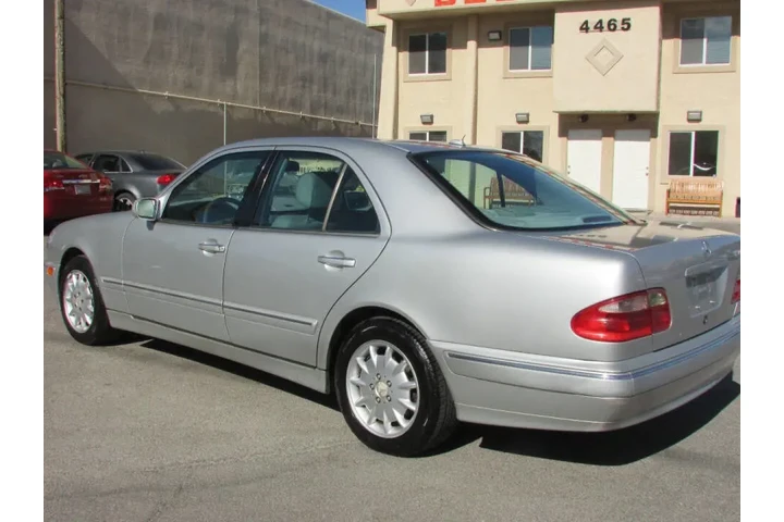 $4995 : 2001 Mercedes-Benz E-Class E image 5