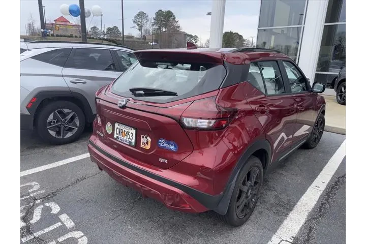 $19991 : Nissan Kicks 2023 SR 4dr Cro image 6