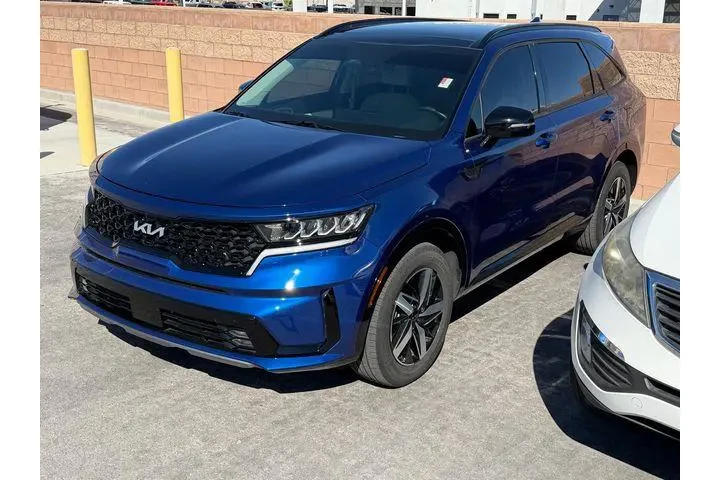 $27988 : Kia Sorento 2023 EX 4dr SUV image 2