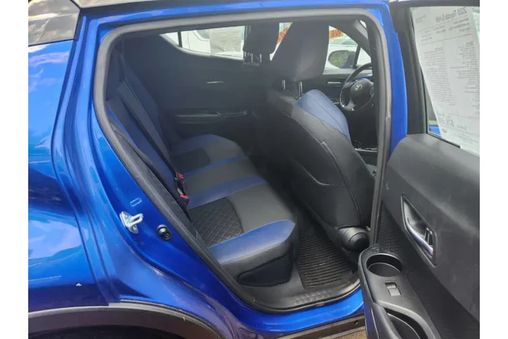 $22999 : 2020 C-HR LE image 7