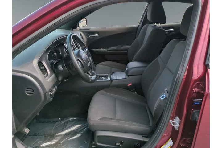 Dodge Charger 2021 SXT 4dr S image 9