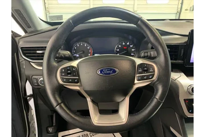 $31988 : Ford Explorer 2022 AWD XLT 4 image 7