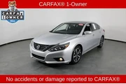 $9732 : Nissan Altima 2017 2.5 SR 4d thumbnail