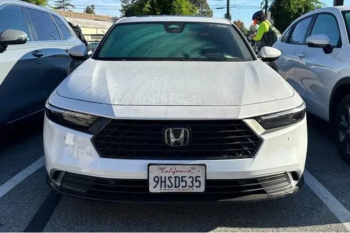 $28588 : Honda Accord Hybrid 2023 Tou image 3