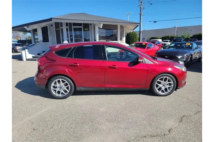 $9999 : Ford Focus 2015 SE 4dr Hatch image 3