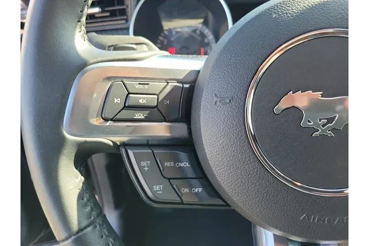 $23000 : Ford Mustang 2018 EcoBoost 2 image 5