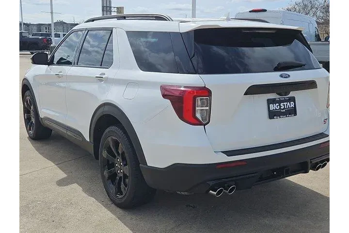 $40000 : Ford Explorer 2023 AWD ST 4d image 5