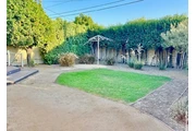 $1799 : Downey with great neighbors thumbnail