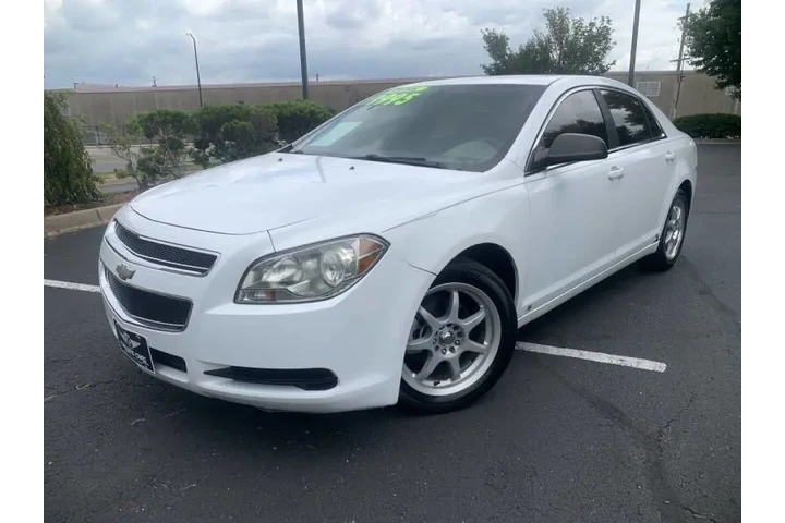 $3995 : 2010 Malibu LS Fleet image 1