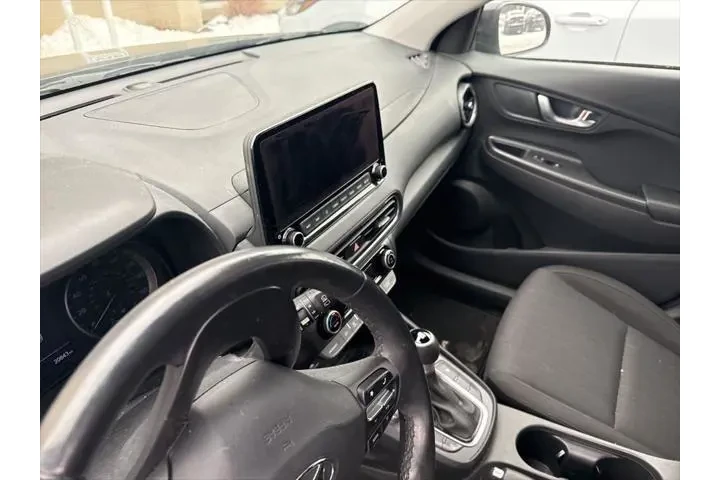 $21495 : Hyundai KONA 2023 AWD SEL 4d image 7