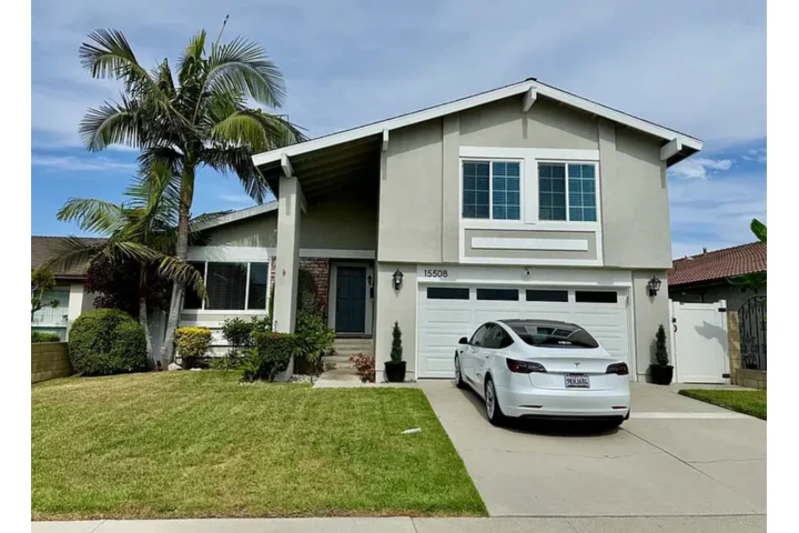 $2200 : HOUSE RENT IN Norwalk, CA image 1