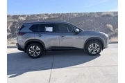 $21750 : Nissan Rogue 2023 SV 4dr Cro thumbnail