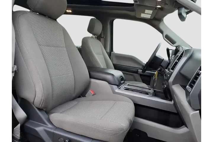 $32789 : Ford F-150 2019 4x4 XLT 4dr image 9