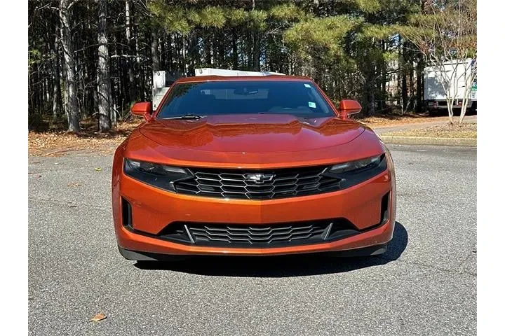 $24848 : Chevrolet Camaro 2022 LS 2dr image 2