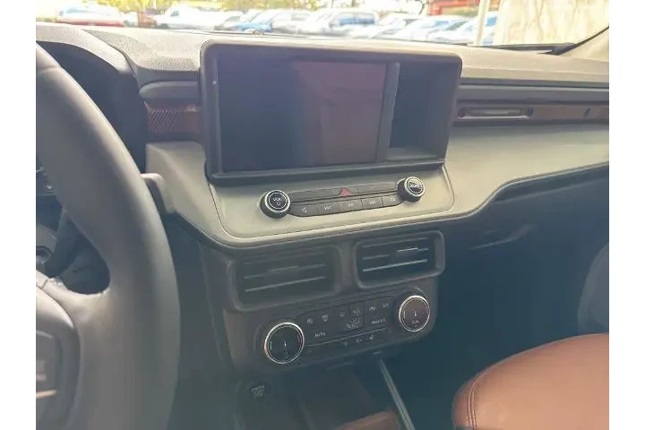 $31514 : Ford Maverick 2023 Lariat 4d image 8