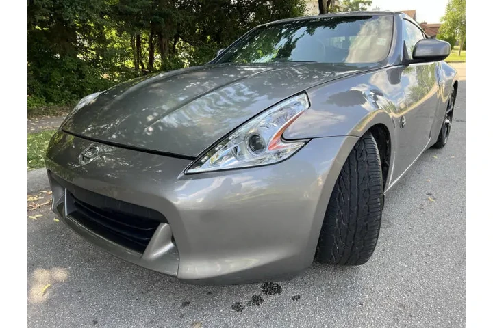 $11497 : 2009 370Z Touring image 4