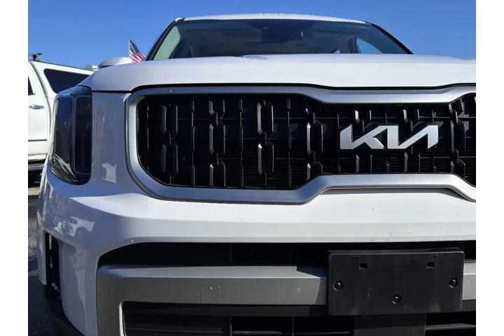 $32695 : Kia Telluride 2024 AWD EX 4d image 10