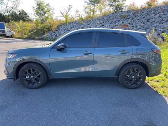 $29498 : PRE-OWNED 2024 HONDA HR-V SPO image 5