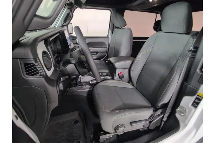 $27988 : Jeep Wrangler 2024 4x4 Sport image 5