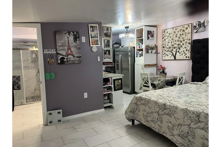 $3250 : Casa en renta/ San Bernardino image 8