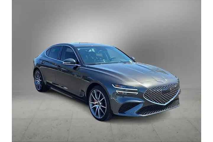 $32500 : Genesis G70 2025 AWD 2.5T St image 2