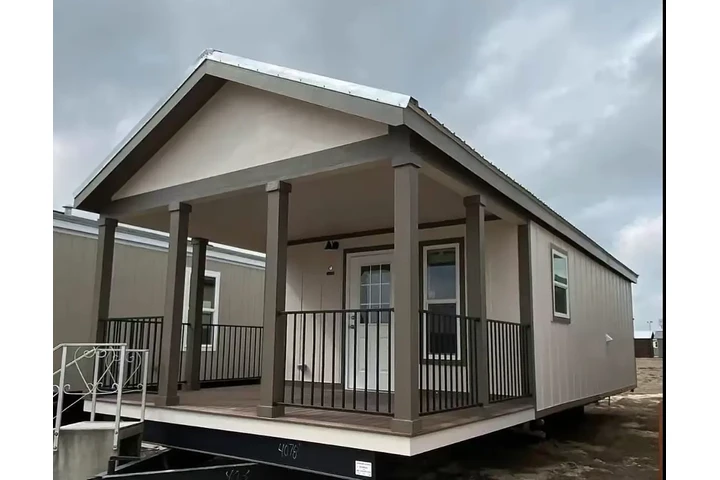 Mobile Home For Sale image 1