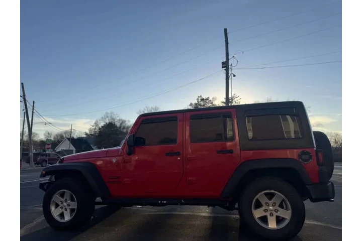 $10999 : 2015 Wrangler Unlimited Sport image 8