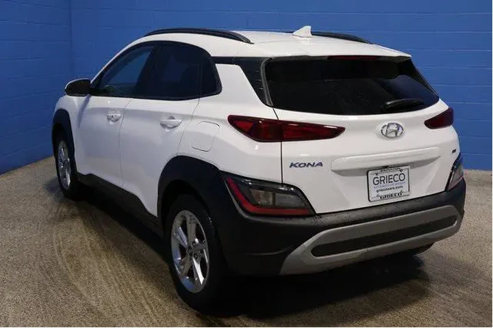 $20500 : Hyundai KONA 2023 AWD SEL 4d image 6