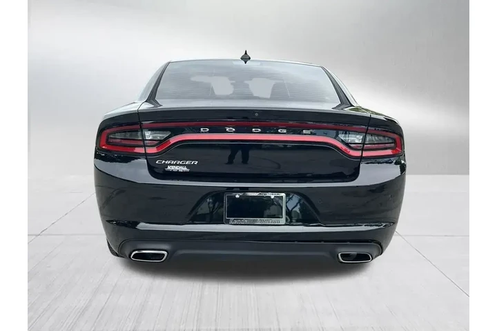 $21959 : Dodge Charger 2023 SXT 4dr S image 6
