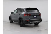 $23998 : Volkswagen Taos 2024 AWD SE thumbnail
