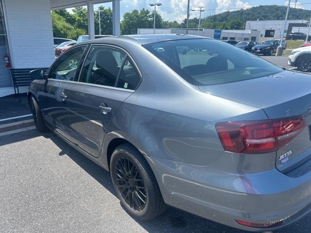 $13998 : PRE-OWNED 2017 VOLKSWAGEN JET image 3