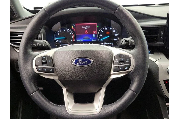 $26998 : Ford Explorer 2022 AWD XLT 4 image 10