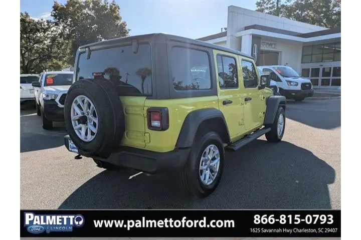 $35558 : Jeep Wrangler 2023 4x4 Sport image 4