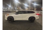 $36887 : Toyota Highlander 2023 XLE 4 thumbnail