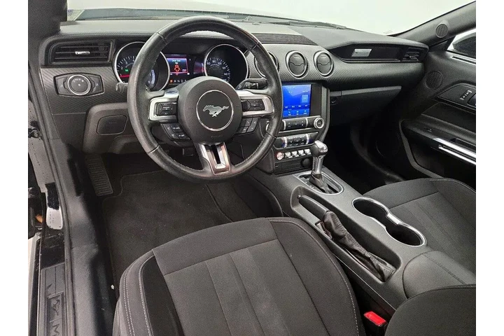 $25998 : Ford Mustang 2022 EcoBoost 2 image 9