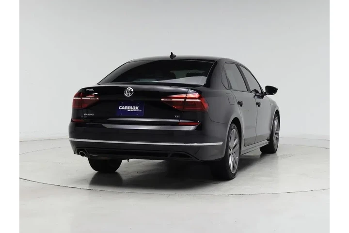 $14998 : Volkswagen Passat 2018 2.0T image 8