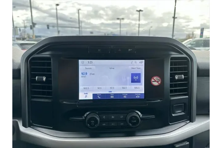 $34799 : Ford F-150 2023 4x4 XLT 4dr image 9