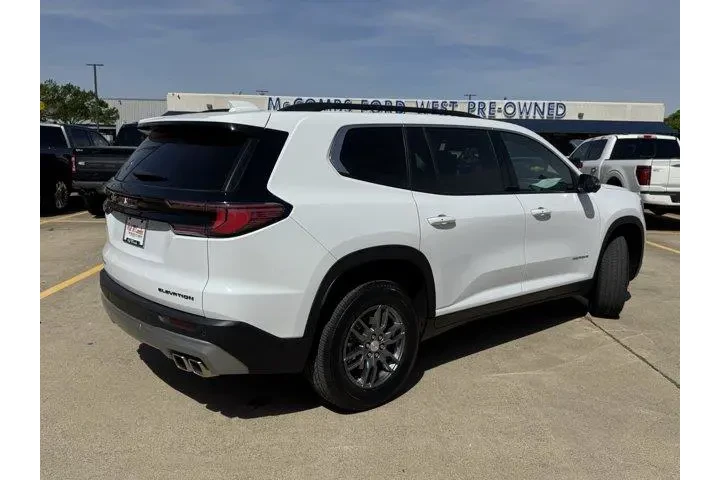 $34841 : GMC Acadia 2025 Elevation 4d image 6