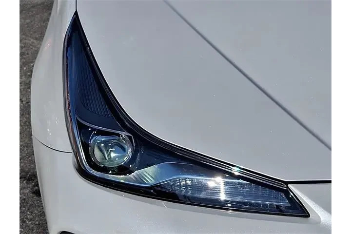 $26142 : Toyota Prius 2022 AWD Nights image 9