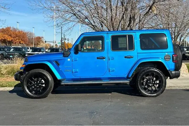 $31995 : Jeep Wrangler Unlimited 2021 image 5