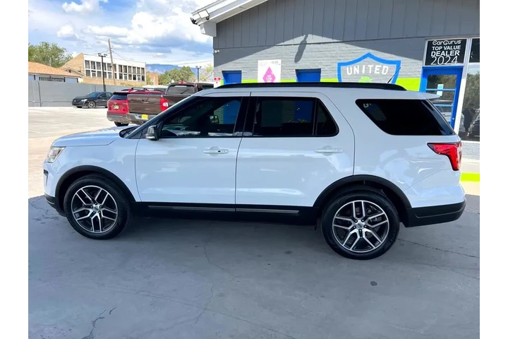 $18500 : 2019 Explorer XLT FWD image 8