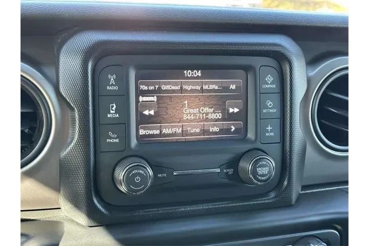 $23499 : Jeep Wrangler Unlimited 2020 image 9