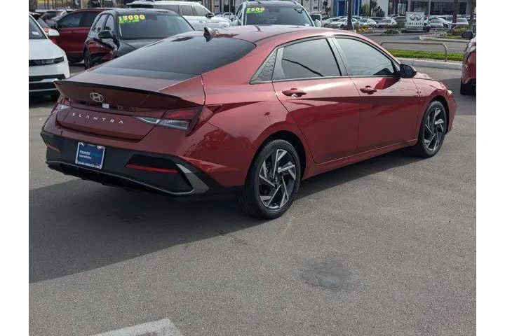 $22999 : Hyundai ELANTRA 2025 SEL Spo image 2