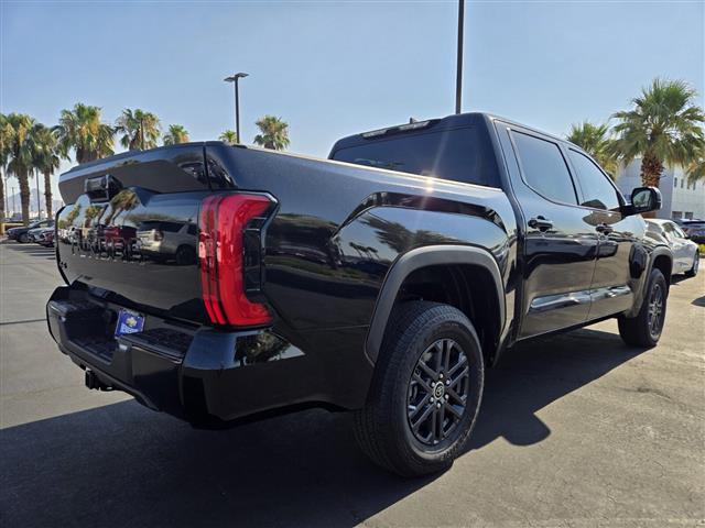 $46985 : Pre-Owned 2024 Tundra 4WD SR5 image 6