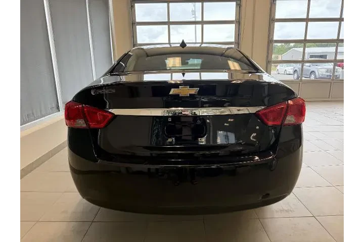 $9900 : Chevrolet Impala 2014 LT 4dr image 5