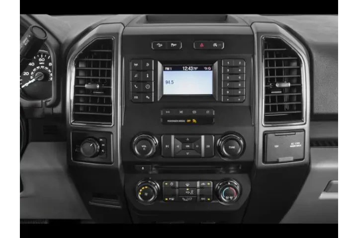 $24245 : Ford F-150 2019 4x4 XLT 4dr image 7