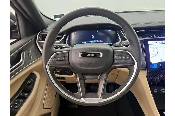 $33998 : Jeep Grand Cherokee 2023 4x4 image 10