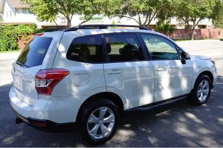 $9988 : 2014 Forester 2.5i Premium image 9