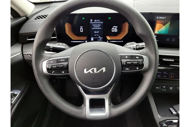 $23998 : Kia K5 2025 LXS 4dr Sedan image 10